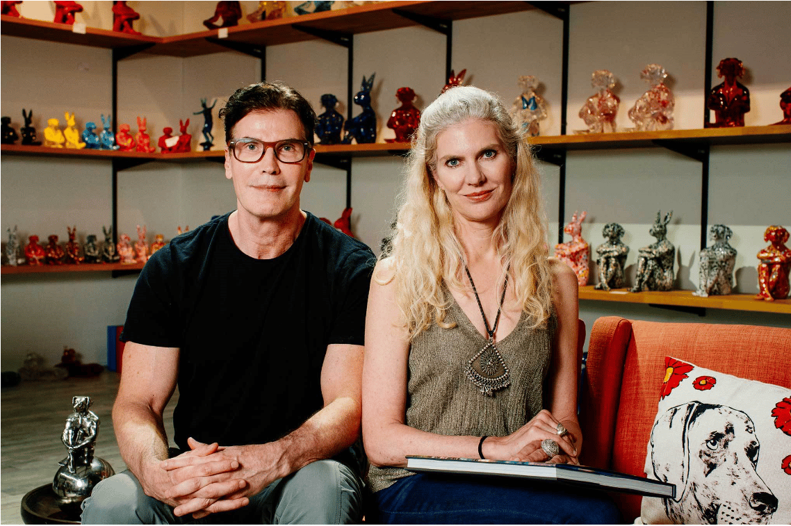 They Were The Authentic Vespa Riders In Rome (Bronze Sculpture, miniature) - GOLD Ed. 40/100 - Image 2